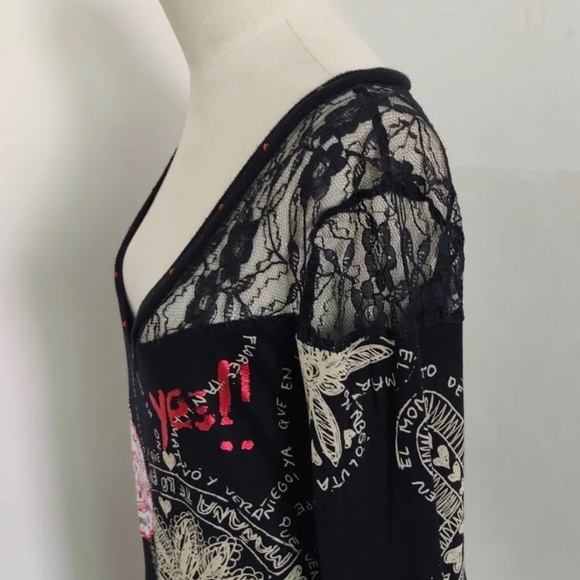 Desigual bundle of 3 items - Picture 4 of 11